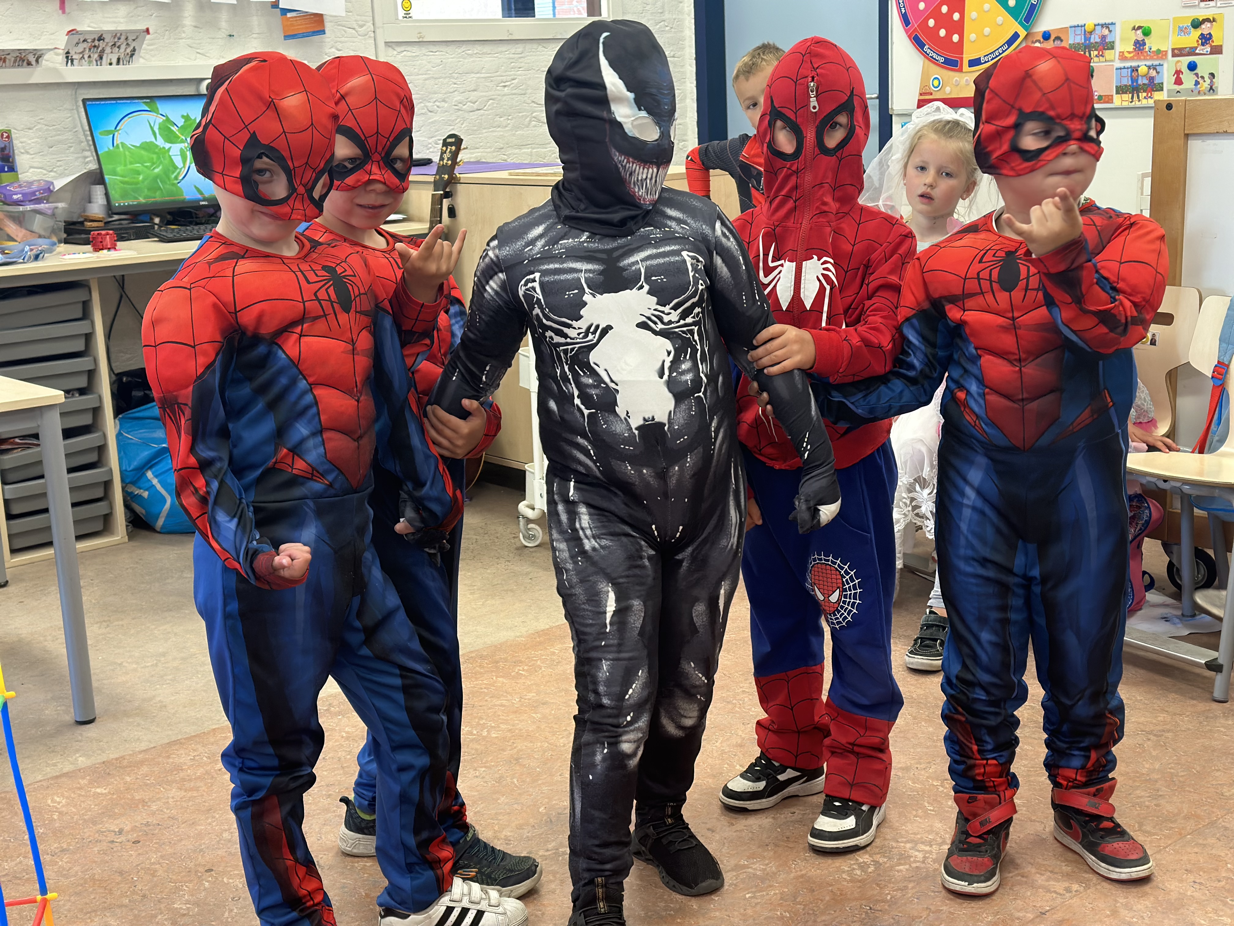 VERKLEED VRIJDAG 🦸‍♀️