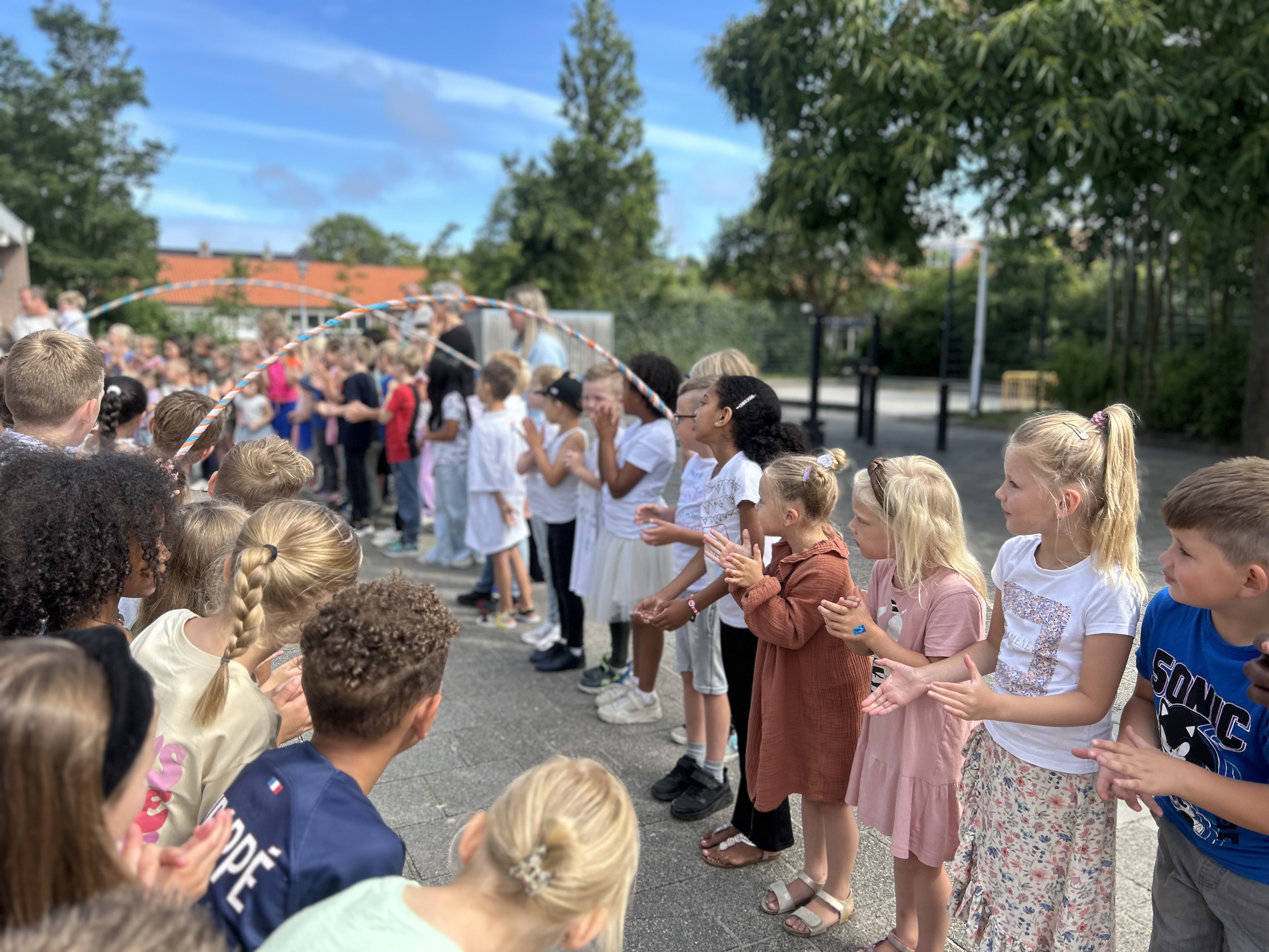 Uitzwaaien groep 8 en speelgoeddag👋🏼